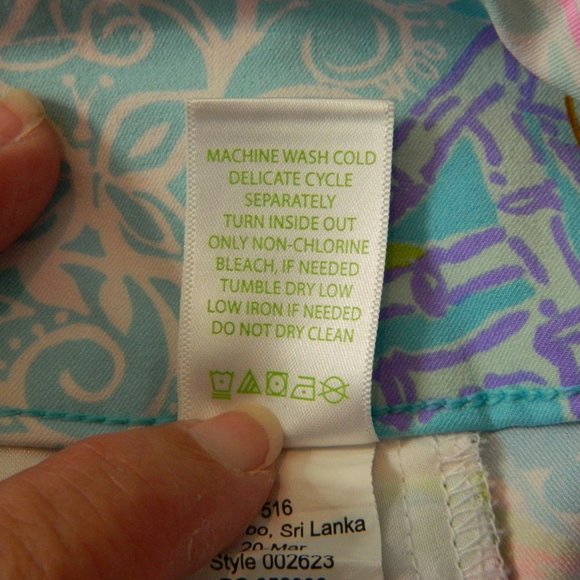 Lily Pulitzer Luxletic Pants Style# 002623 - Picture 8 of 8